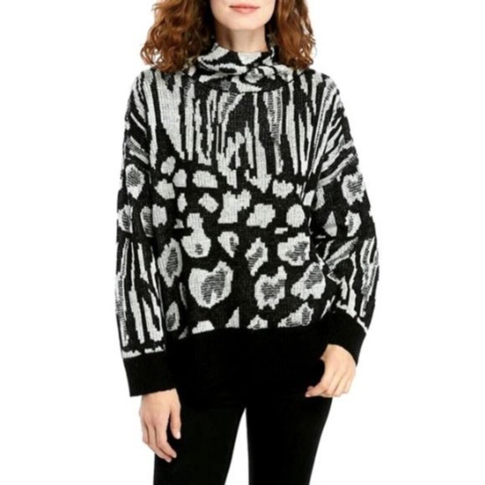 Animal Print Jacquard Funnel Neck Sweater Size  M New Directions *